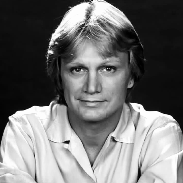 دانلود آهنگ Claude François Alors salut دانلود آهنگ Claude François Alors salut